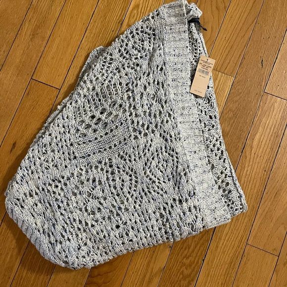 NWT American Eagle Outfitters Crocheted Cardigan Size XS-S - Picture 5 of 7